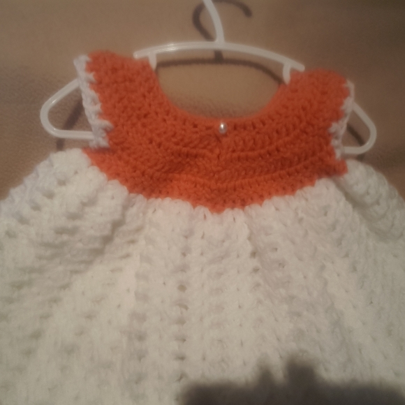 Crochet dress - Picture 2 of 3